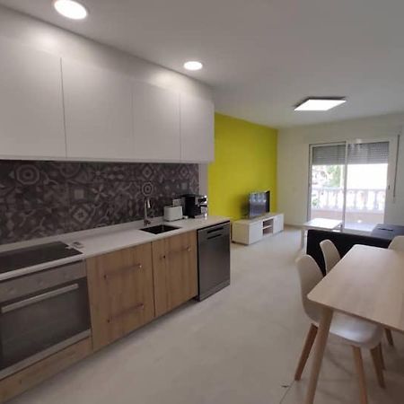 אורופסה דל מר Acogedor Apartamento A 100 Mtr De La Playa, 1 Dormitorio Y Salon Con Sofa Cama מראה חיצוני תמונה